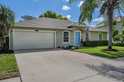 6029 Ridge Lake Circle 1