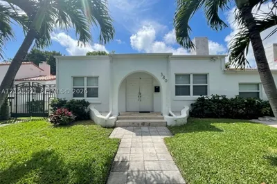 552 NE 74th St 0 1