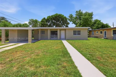 875 NW 168th Dr 0 1
