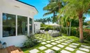 2575 Pine Tree Dr Photo