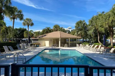 337 Oak Harbour Drive 1