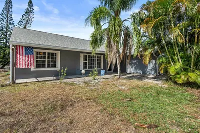 14537 77th Place N 1