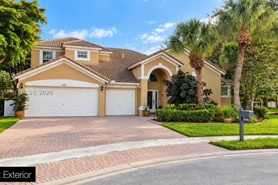 7104 Brunswick Cir 1