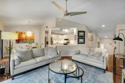 13 LEXINGTON Lane E #G 1