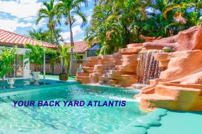 2900 NW 25th Way 1
