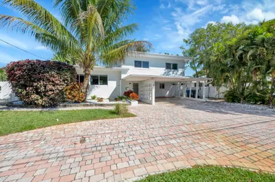 1771 NE 35th Street 1