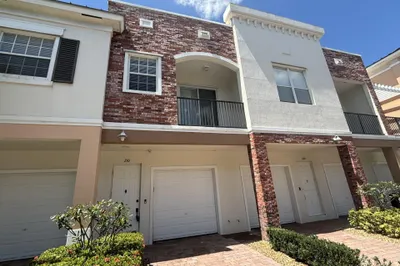 10440 SW Stephanie Way #4-210 1