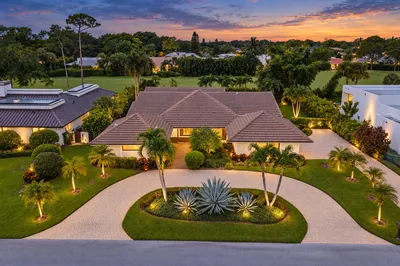 4668 Wildewood Drive 1