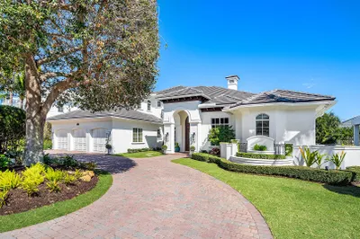 2310 W Silver Palm Road 1