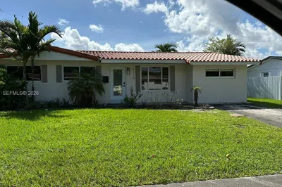 9770 SW 77th Ter 1