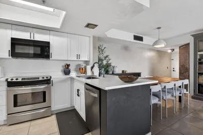 5011 Wiles Road #104 1
