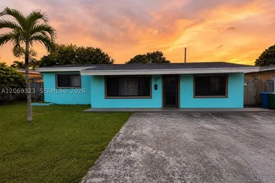 2906 Island Dr 1