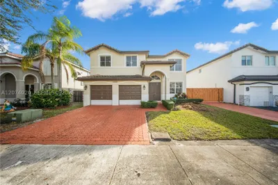 13868 SW 38th Ter 1