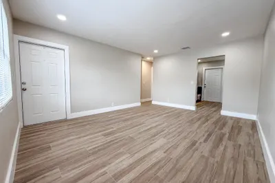 821 3rd Street ##823b 1