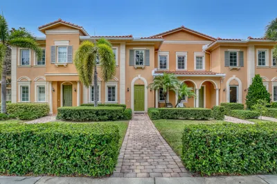563 Dakota Drive 1