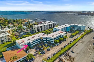 200 S Waterway Dr Drive S #202 1
