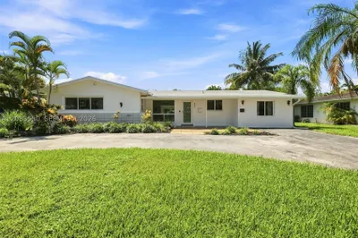 807 SE 9th Ter 1