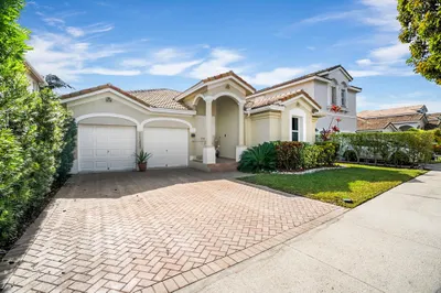 11250 NW 48th Terrace 1