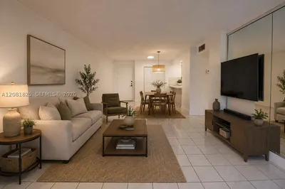 8895 Fontainebleau Blvd #103 1