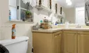 116 E 59 Photo