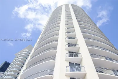 17375 Collins Ave #701 1