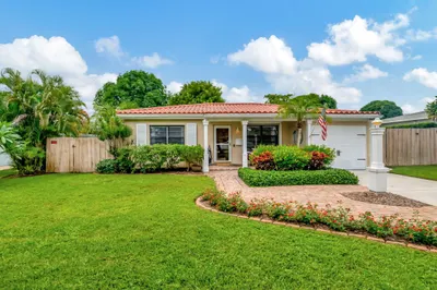 228 NE 17th Street 1
