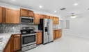 899 NW 7th Street Photo