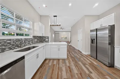 331 NW 1st Ave 1