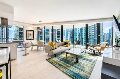 1000 Brickell Plz #2101 1