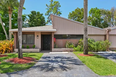 166 Sparrow Drive #1a 1