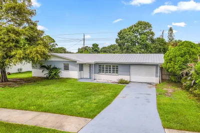 306 Riomar Drive 1