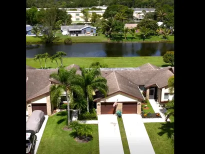 Spacious Villa with Lake Views & Enclosed Porch | Village Walk