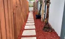 1017 N Victoria Park Rd #3 Photo