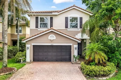 8292 Calabria Lakes Drive 1