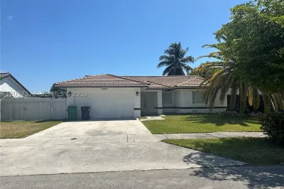 12855 SW 207th Ter 1