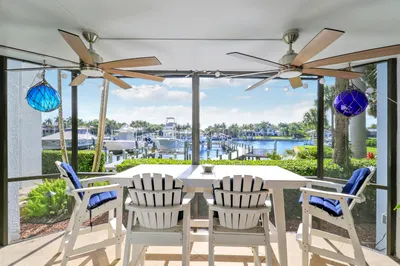 515 Bay Colony Drive N 1