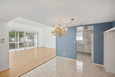 2540 Boundbrook Blvd #209 1