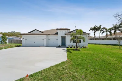 434 SW Narco Ct.