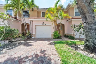2410 Seminole Palms Dr 1