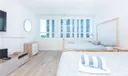 5445 Collins Ave #511 Photo