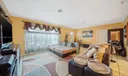 600 93rd St Photo