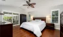 6 Pineapple Lane Photo