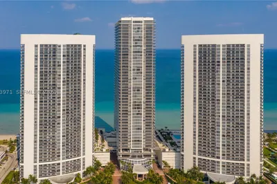 1830 S OCEAN DR #2104 1