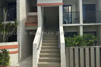 5544 Ctyard Dr #5544 1