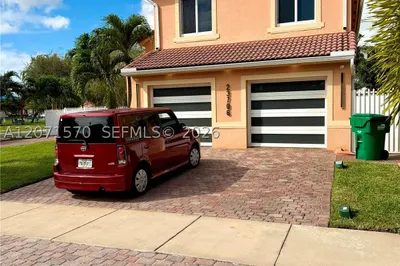 23706 SW 108th Pl 0 1