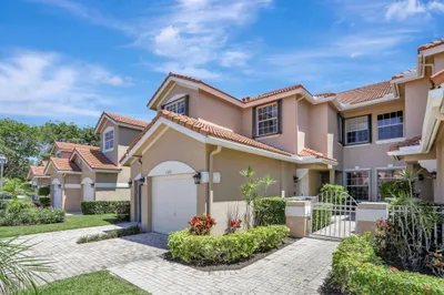 6584 Villa Sonrisa Drive #1122 1