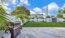 831 E 10th Pl Photo