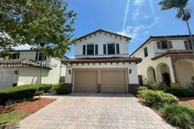 9216 SW 227 Lane 1