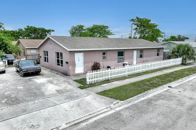 1000 Martin Luther King Junior Boulevard 1