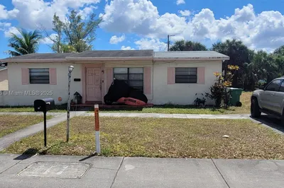 2320 NW 183rd St 1